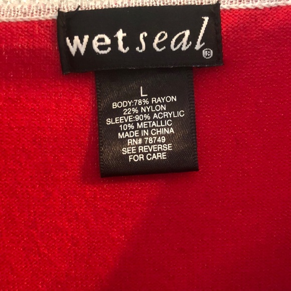 Sweater - Picture 3 of 3